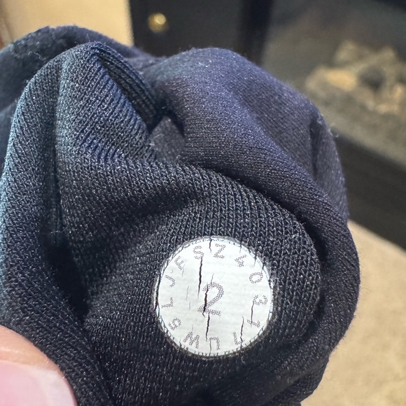 Lululemon - Picture 6 of 6